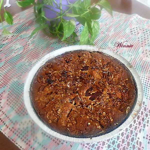 Plum-cake with date-syrup & Oats