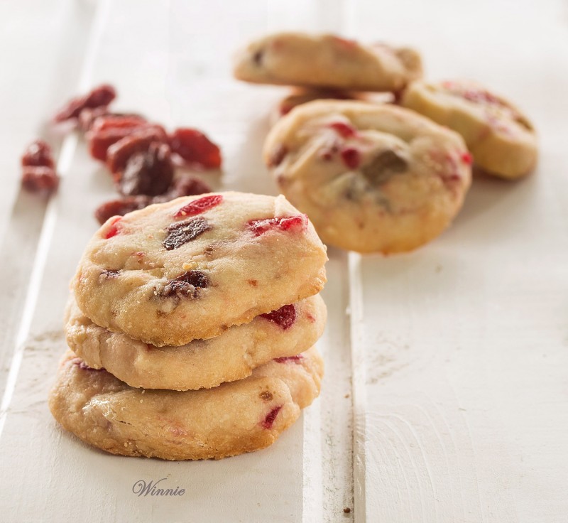 Butter Cookies with dry Cherry, Raspberry and Chocolate