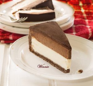 Cheesecake with Chocolate Mousse