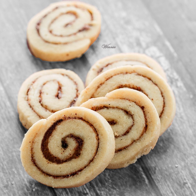 Cinnamon-Swirl Eggless Shortbread Cookies