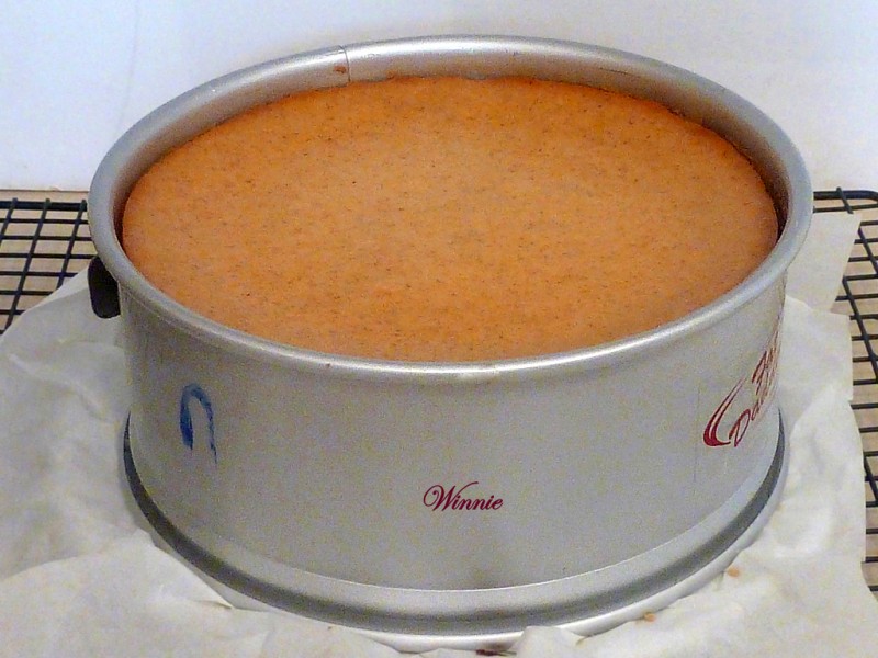 עוגת גבינה עם דלעת בציפוי קרמל פקאן-יג