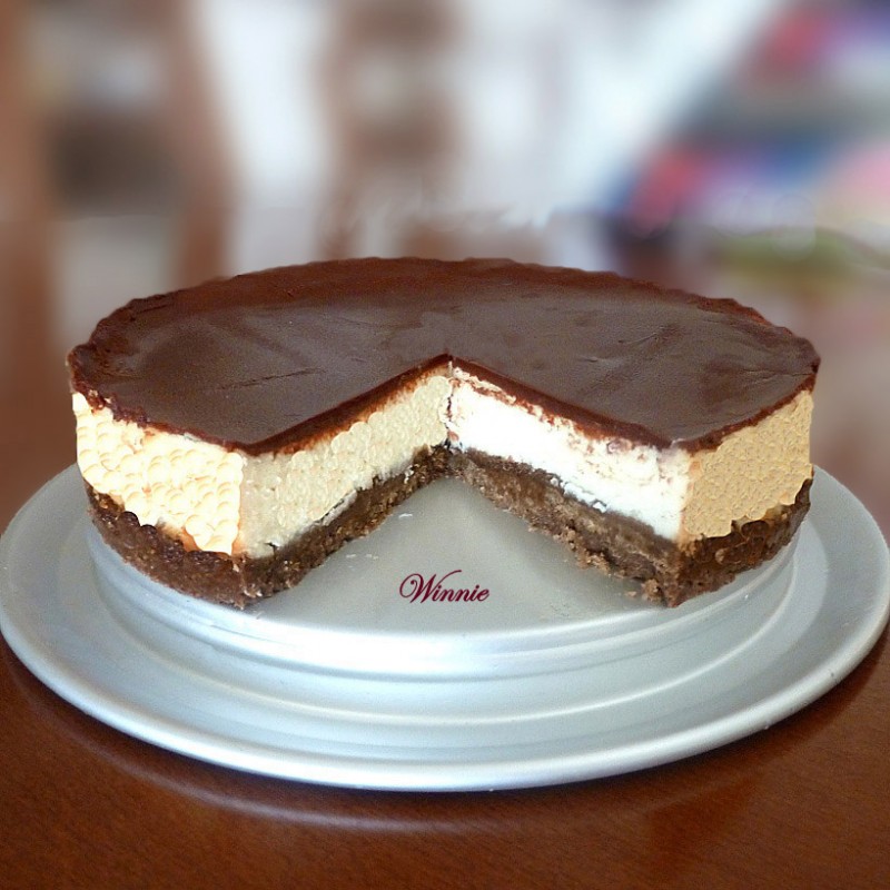 White Chocolate Cheesecake